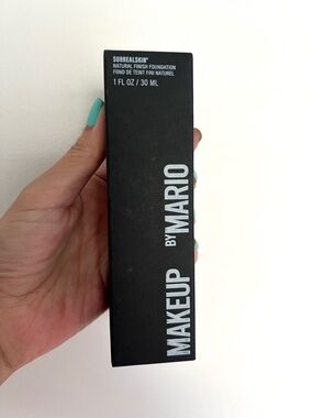 Makeup by Mario surreal skin foundation 1C new in box full size